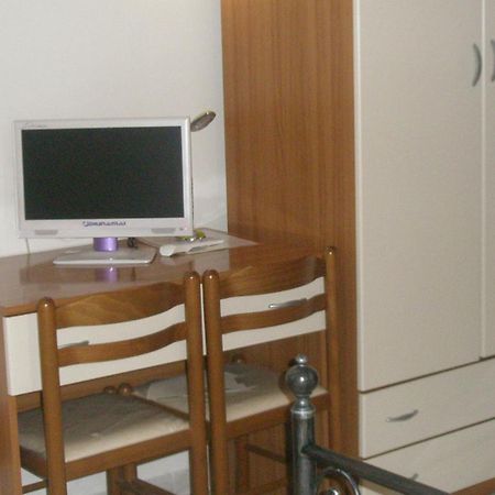 Hotel Athena สโปเลโต ภายนอก รูปภาพ